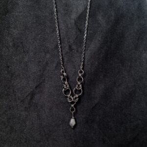 Collier Nixie